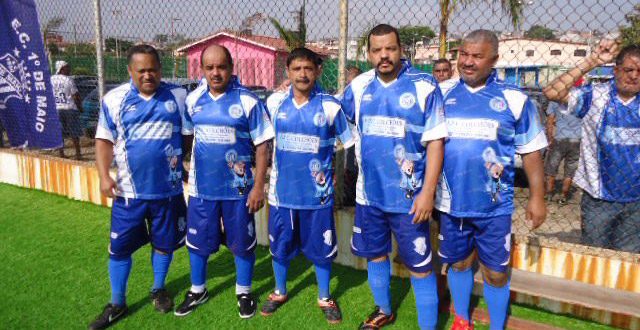 Veteranos do 1º de Maio durante festa de 63 anos, em 2013 (foto: Divulgação)