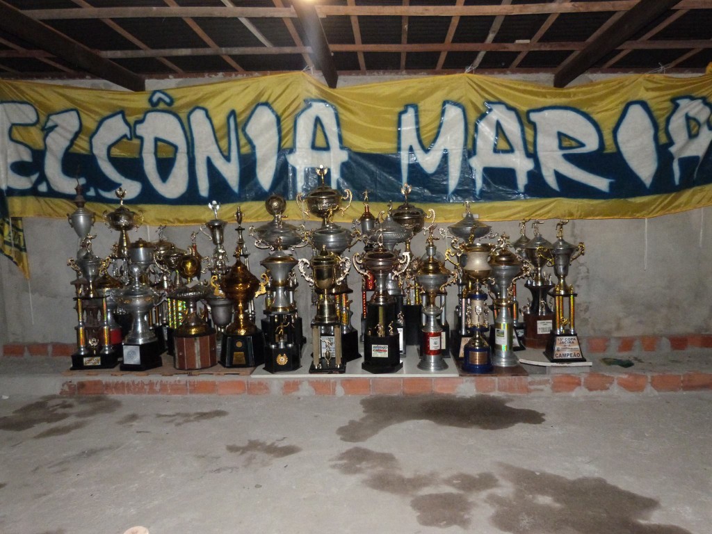 EC Sônia Maria conquistou cerca de 30 importantes títulos ao longo de sua história (foto: Arquivo Pessoal/ Paulo Henrique Cândido da Silva)